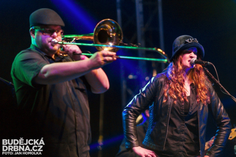 t-music Back to School 2014