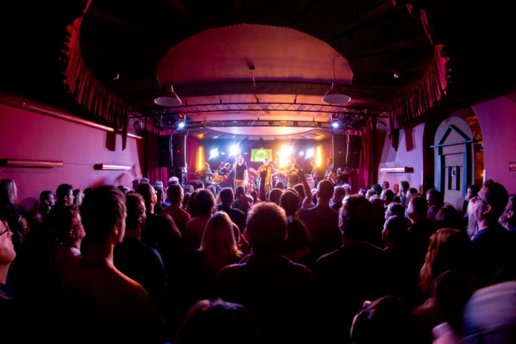 Kapela J.A.R. slavila v budějcké Slavii 25 let. Foto Fo:Tobias