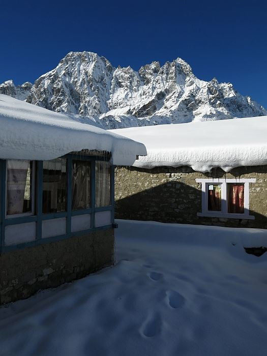 Před výstupem nasněžilo