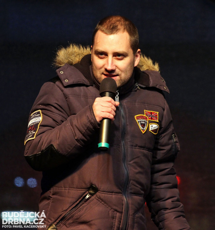 Dnem s Budějckou Drbnou provázel moderátor Matyáš Palkovič