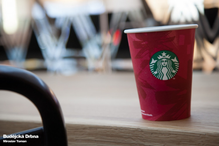 Brňané dnes poprvé ochutnají slavnou kávu Starbucks, foto: Brněnská Drbna, Miroslav Toman