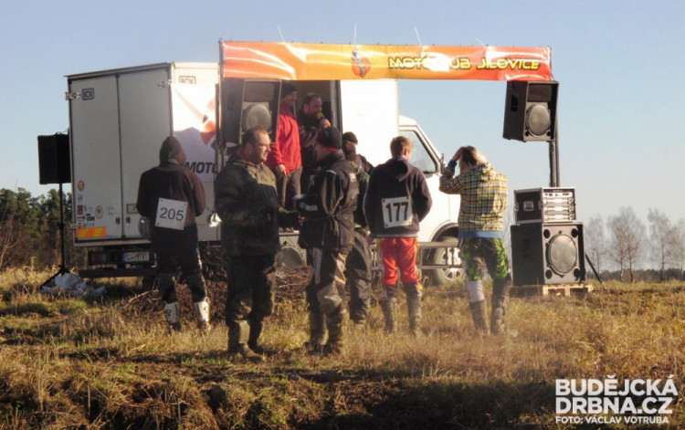 Závod o vánočního kapra