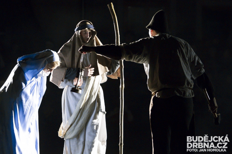 Živý betlém na Piaristickém náměstí v Českých Budějovicích