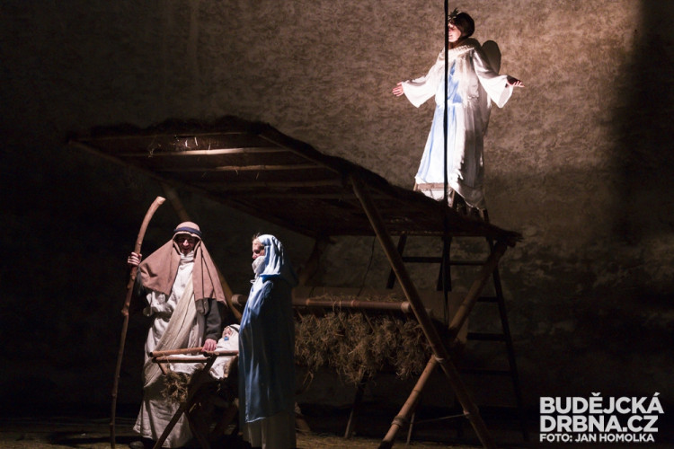 Živý betlém na Piaristickém náměstí v Českých Budějovicích