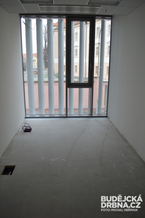 Stavební práce na parkovacím domě v ulici F. A. Gerstnera