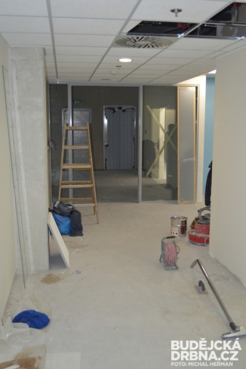 Stavební práce na parkovacím domě v ulici F. A. Gerstnera