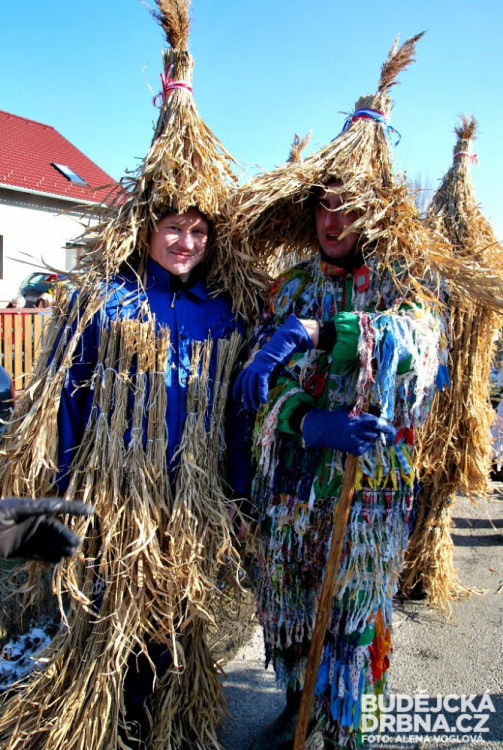 Masky plavských koledníků jsou opravdu působivé