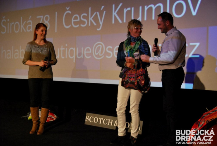 Majitel krumlovského butiku byl velmi vtipný