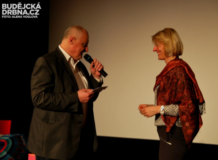 Šťastná výherkyně pobytu ve wellness hotelu