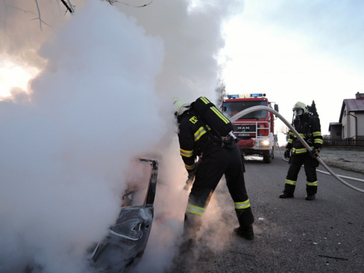 Nehoda u Turnova. Foto: HZS LK