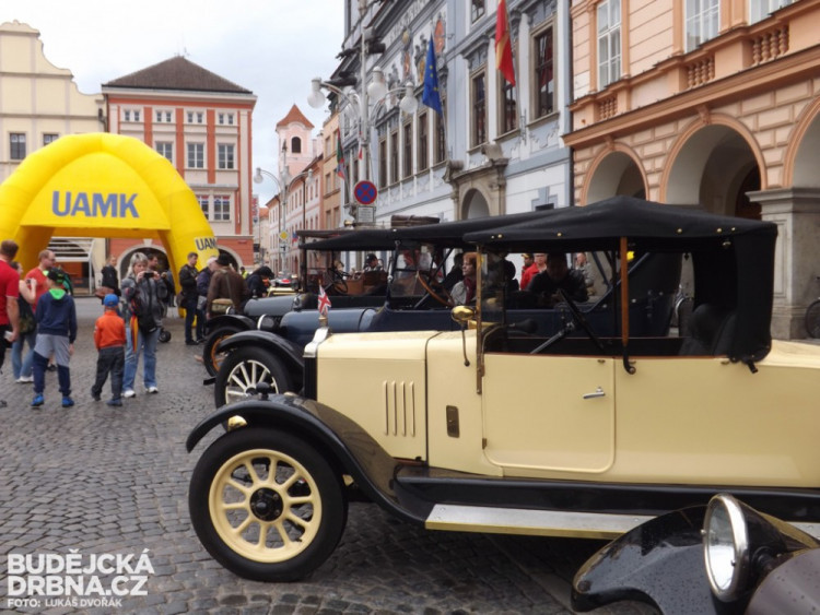 45. Veteran Rallye Křivonoska