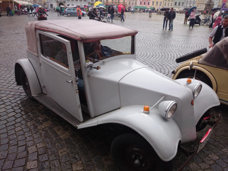 Autor Dana Kneblová