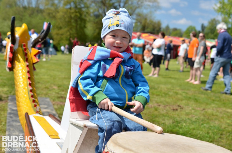 Dračí lodě - Lipno 2015