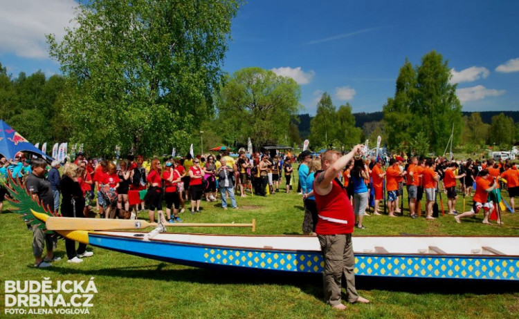 Dračí lodě - Lipno 2015
