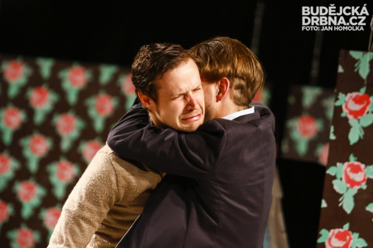 11:55 - Střepy a chlebíčky