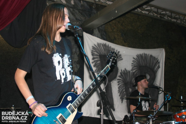 Punkový večer ve Fabrice