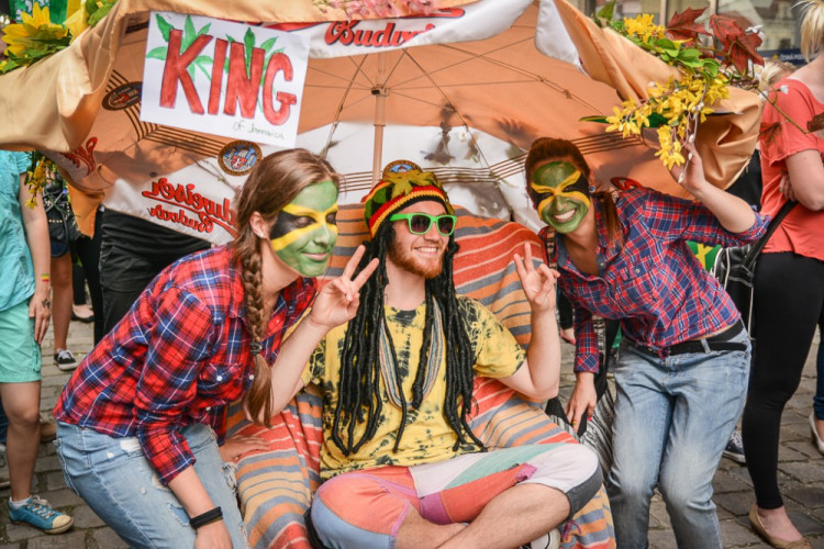 Průvod Budějovického Majálesu 2015. Foto: Dominik Svoboda