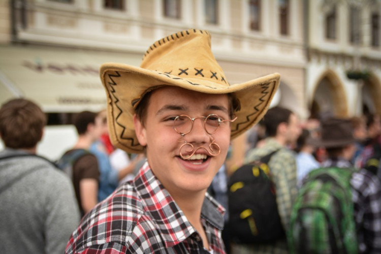 Průvod Budějovického Majálesu 2015. Foto: Dominik Svoboda