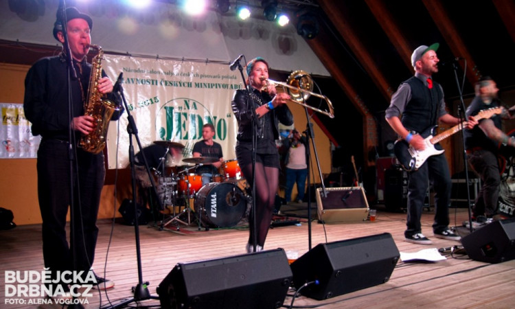 Slavnosti českých minipivovarů Na jedno