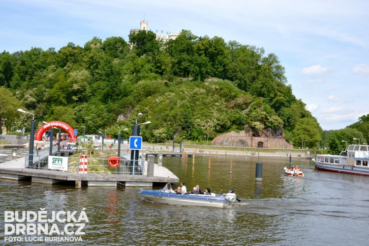 Otevření přístavu v Hluboké nad Vltavou