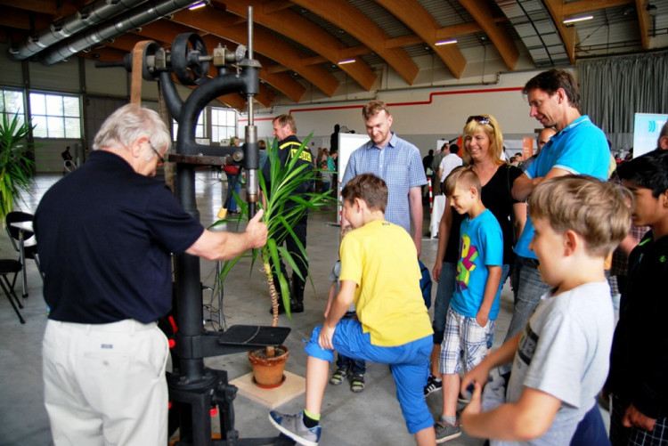 Někdy bylo třeba využít i síly