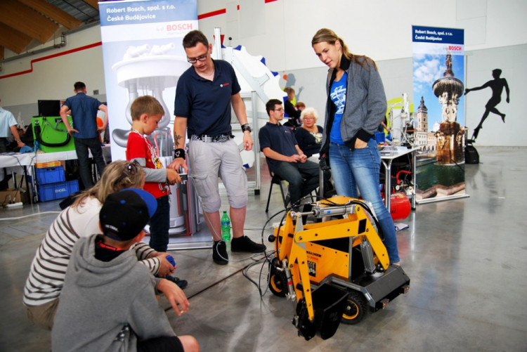 Děti si ten den vyhrály