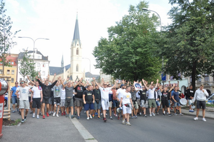 Pochod fanoušků Hajduku Split Libercem