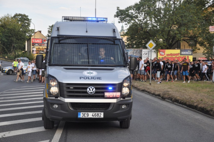 Pochod fanoušků Hajduku Split Libercem