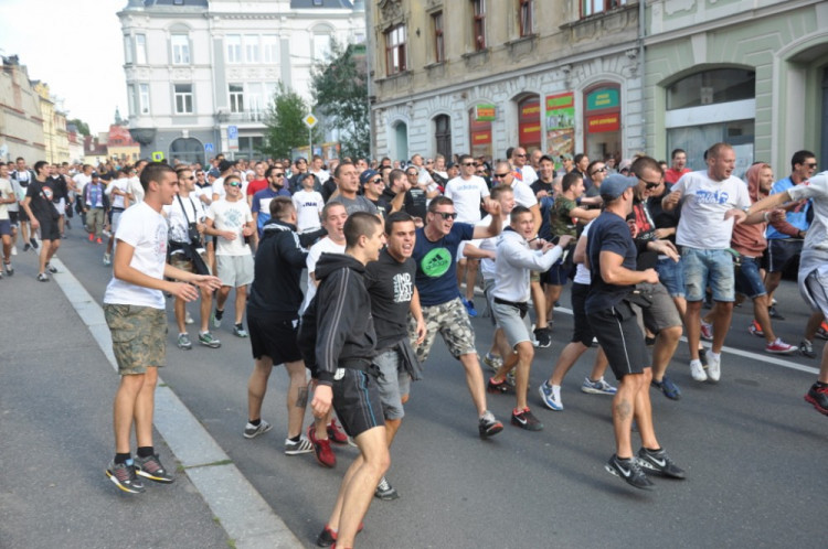 Pochod fanoušků Hajduku Split Libercem