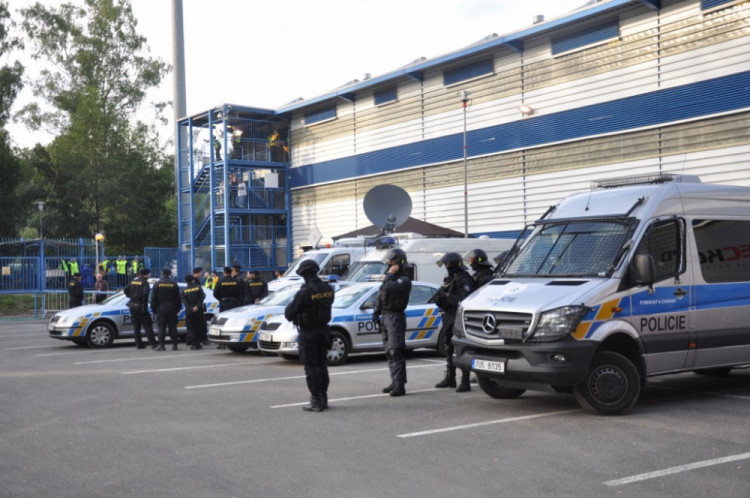 Pochod fanoušků Hajduku Split Libercem