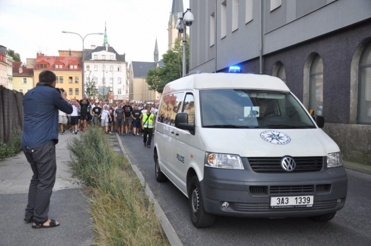 Pochod fanoušků Hajduku Split Libercem