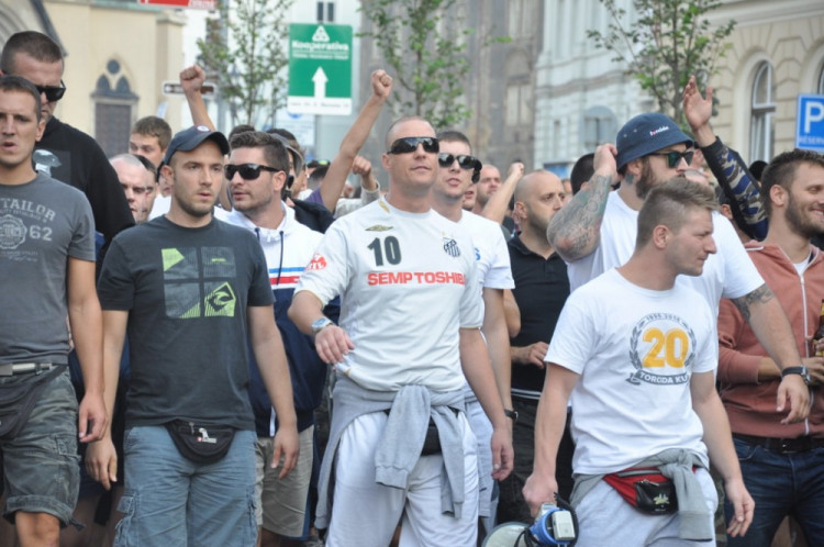 Pochod fanoušků Hajduku Split Libercem