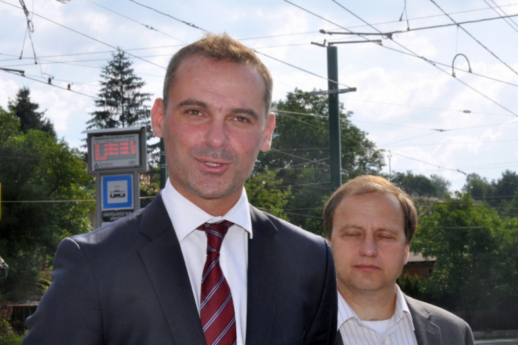 Slavnostní zahájení provozu na zrekonstruované trati do Jablonce