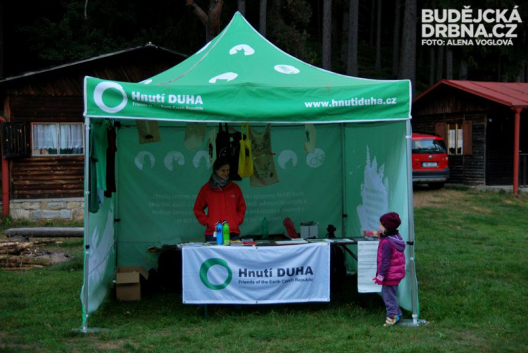 Nechyběl stánek s divoce vtipnými věcmi
