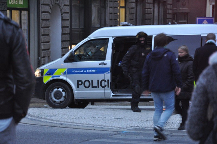 Libercem prošel pochod fanoušků Groningenu, policie musela zasahovat