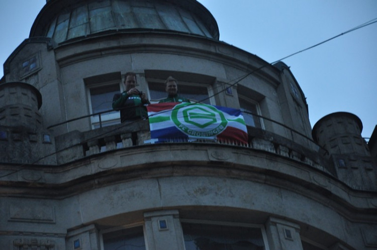 Libercem prošel pochod fanoušků Groningenu, policie musela zasahovat