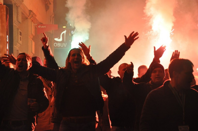 Libercem prošel pochod fanoušků Groningenu, policie musela zasahovat