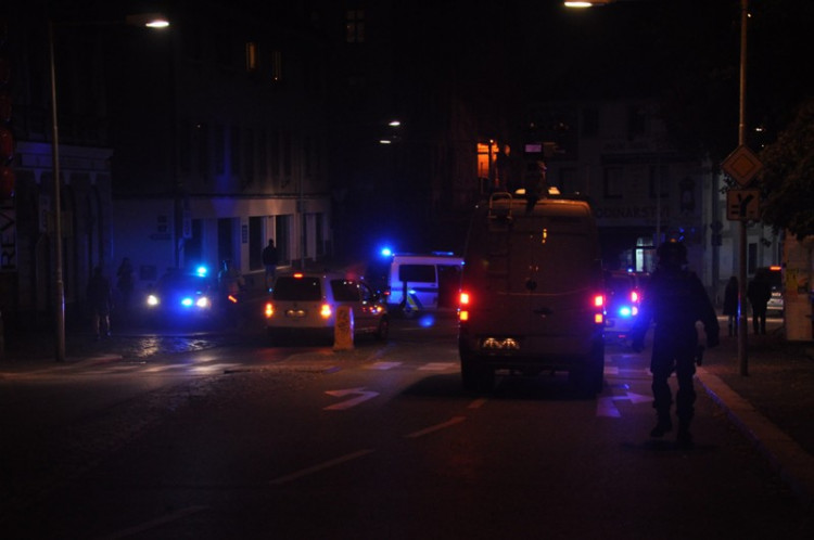 Libercem prošel pochod fanoušků Groningenu, policie musela zasahovat