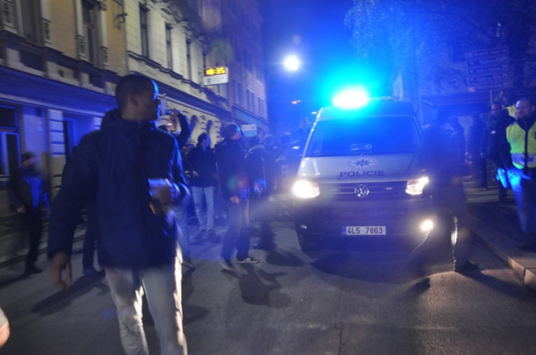 Libercem prošel pochod fanoušků Groningenu, policie musela zasahovat