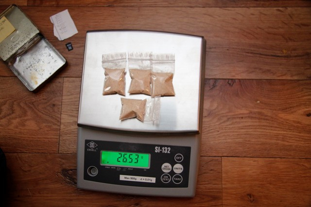 Policie rozkryla další gang výrobců a distributorů pervitinu