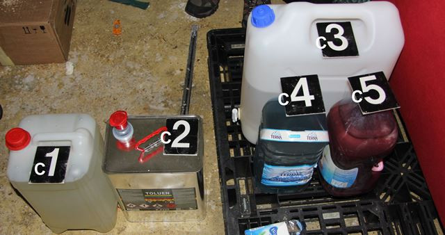 Policie rozkryla další gang výrobců a distributorů pervitinu