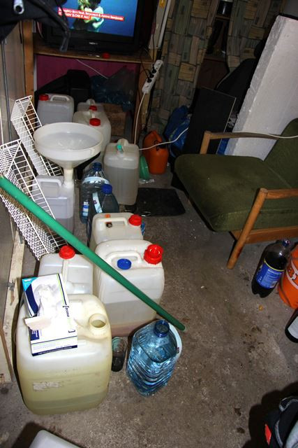 Policie rozkryla další gang výrobců a distributorů pervitinu