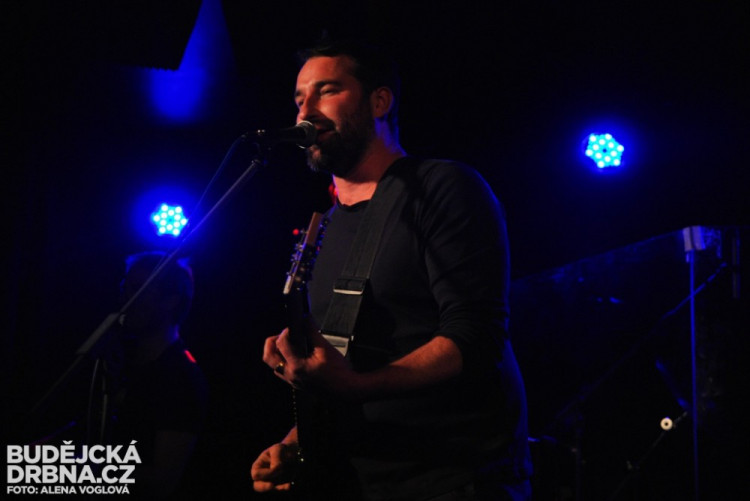 Zrní a Korben Dallas v Café Klubu Slavie