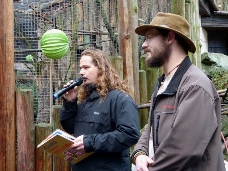 Jihlavská zoo pokřtila tapířího samečka.
