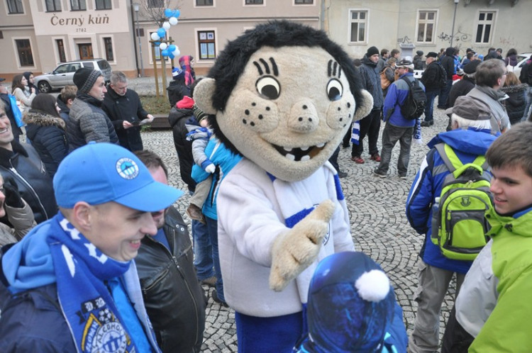 Do Liberce se sjelo 300 francouzských fanoušků, policie zatím práci neměla