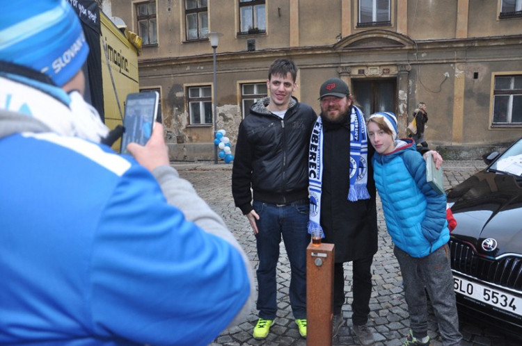 Do Liberce se sjelo 300 francouzských fanoušků, policie zatím práci neměla