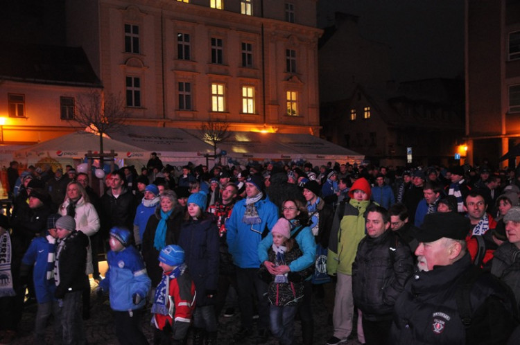 Do Liberce se sjelo 300 francouzských fanoušků, policie zatím práci neměla
