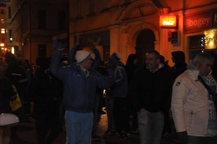 Do Liberce se sjelo 300 francouzských fanoušků, policie zatím práci neměla