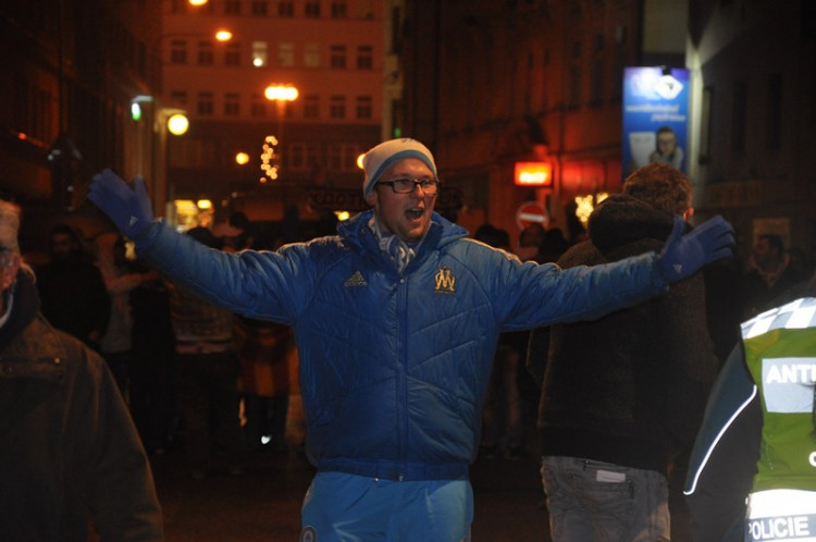 Do Liberce se sjelo 300 francouzských fanoušků, policie zatím práci neměla