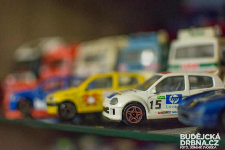 Ve sbírce má přes 600 kusů modelů